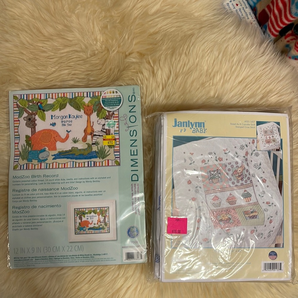 Baby blanket kit and announcement kit